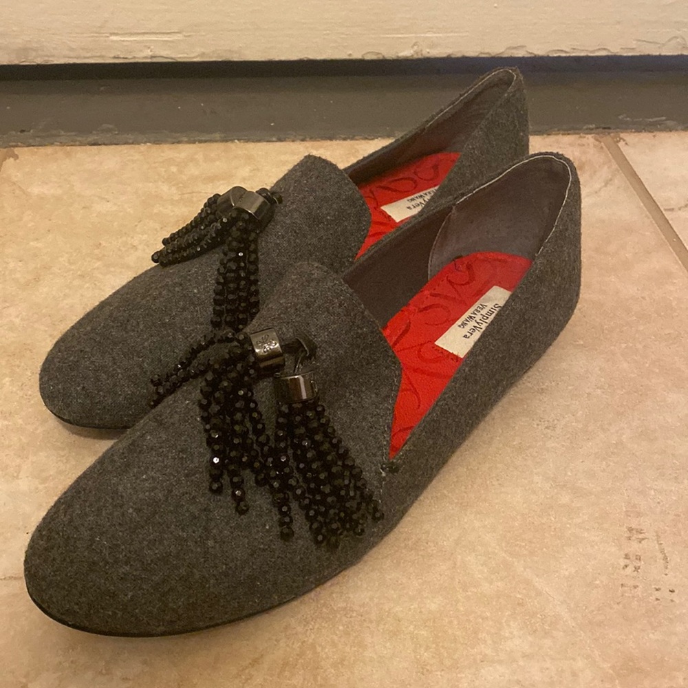 Simply Vera Vera Wang Oxfords Grey Parker. Size 8.5